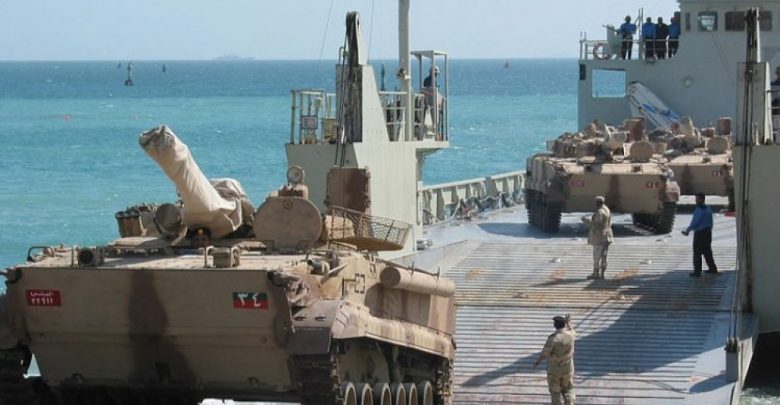 الإمارات تسحب معدات ومساعدات كانت قد قدمتها لجهات حكومية في عدن  