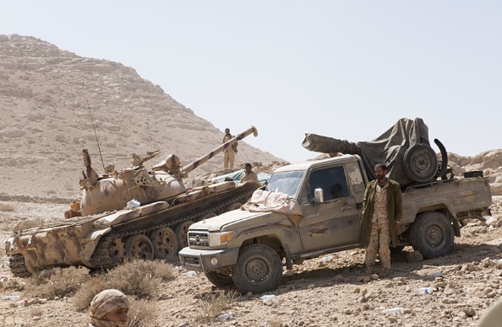 معركة مصيرية في نهم بعد هجوم حوثي شامل على مواقع الجيش