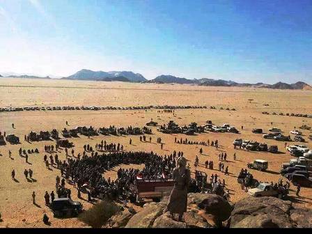 قبائل دهم تحتفل بطرد الحوثيين من الجوف بعرض عسكري (صور)