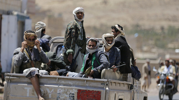 سياسي إشتراكي: الحوثي لا يحمل أجندة وطنية