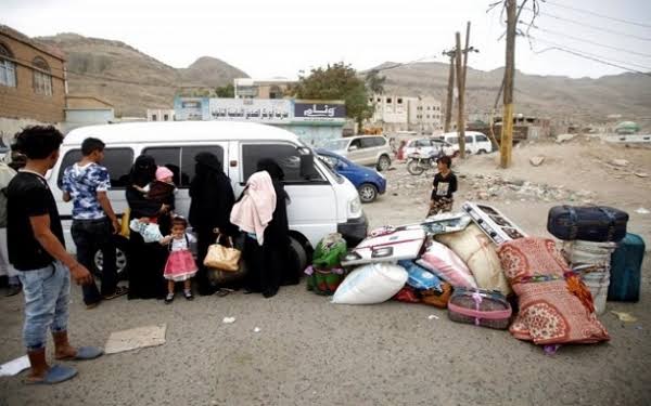 400 ألف يمني ينزحون من مناطقهم بسبب الحرب في 2019