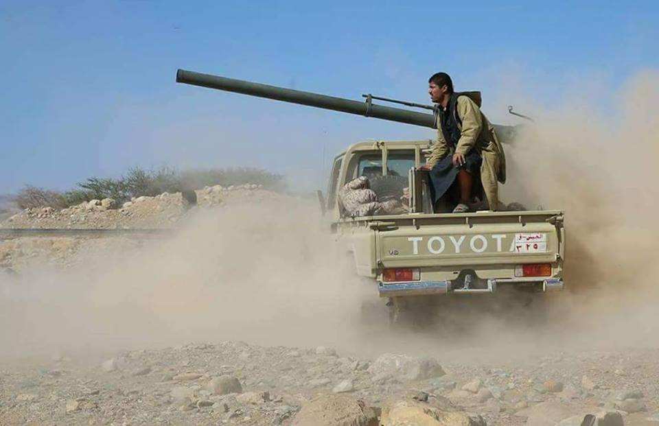 الحوثيون يشنون أكبر هجوم لإسقاط مأرب والطيران يتدخل