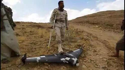 طائرة «راصد» الحوثية الموجهه بين اقدام المقاومة والجيش الوطني