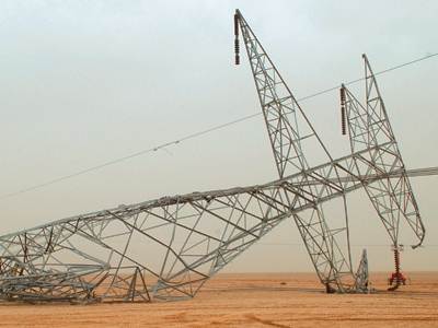 إعتداء على خطوط الكهرباء في منطقة نهم - صنعاء