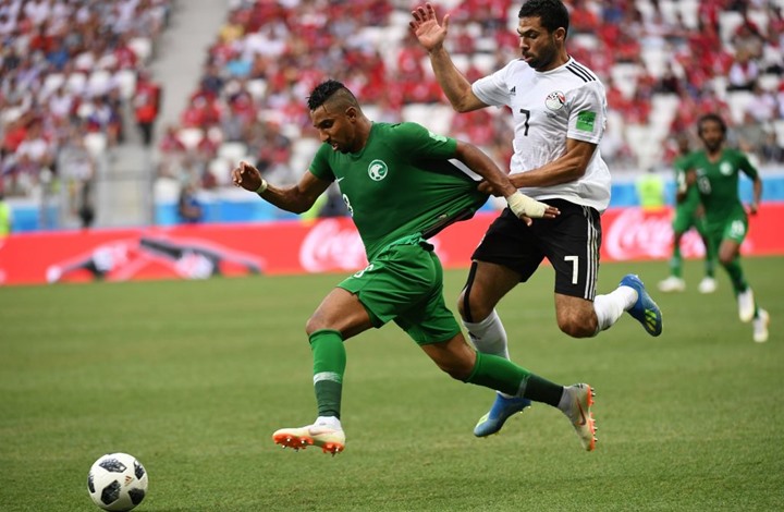 وفاة مدرب مصري أثناء تحليل مباراة مصر و السعودية بكأس العالم
