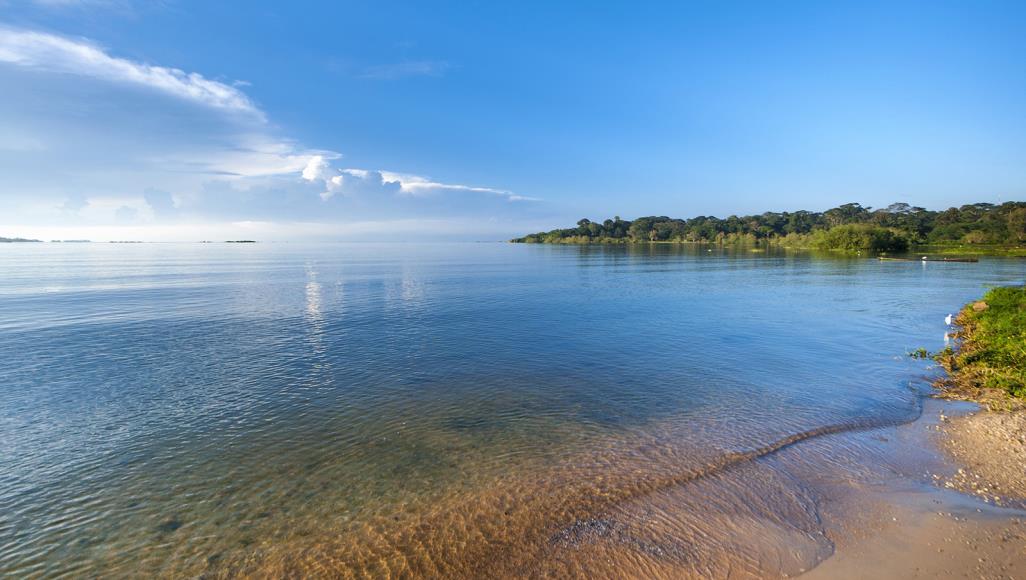 بحيرة فيكتوريا في أوغندا تعد الأكبر في أفريقيا (بيكسابي)
