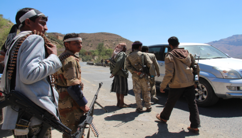 قتلى وجرحى في اشتباكات بين «االقاعدة» و«الحوثيين» وسط اليمن