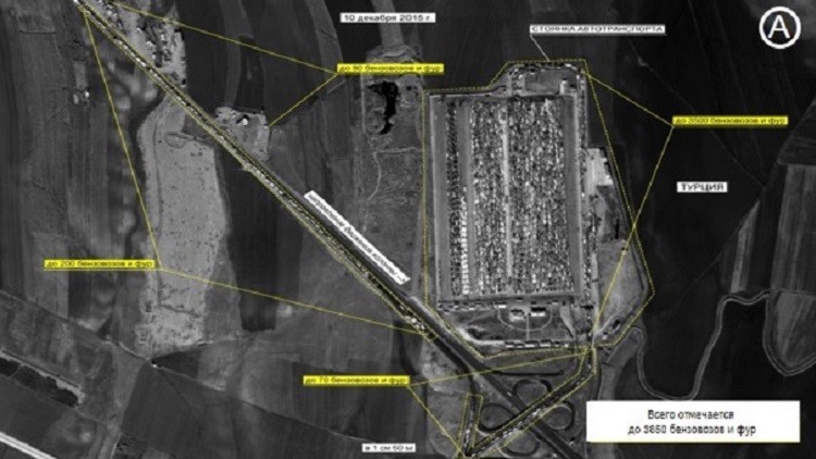 صور فضائية لمحيط زاخو تظهر تواجد قرابة 12 ألف ناقلة نفط على الحدود العراقية التركية