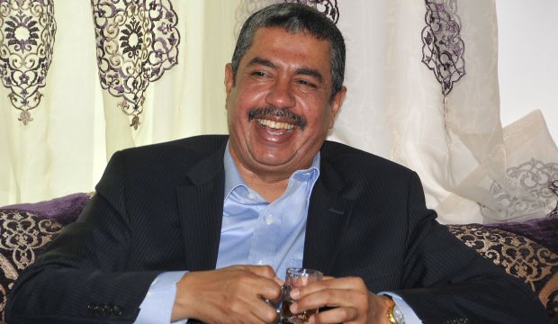 هادي يطالب نائبه «بحاح» بالعودة الى عدن