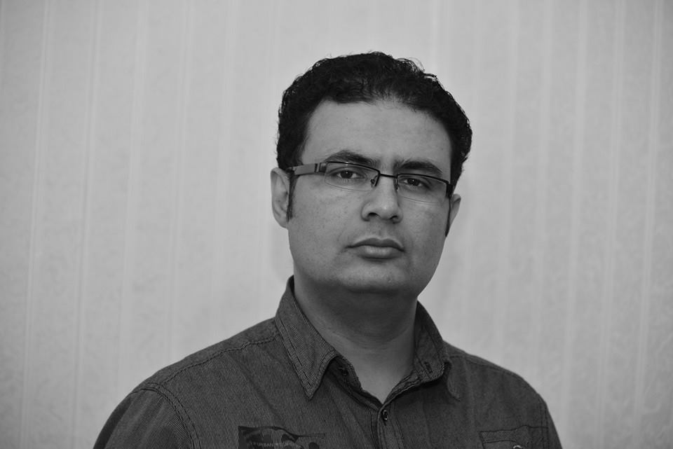 الكاتب والروائي مروان الغفوري