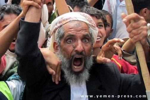 مسن في شارع الستين يطالب برحيل صالح حتى يشهد أحفاده مستقبل أفضل