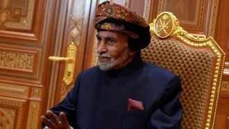 تصريح غامض للخارجية العمانية يثير الشكوك حول وضع السلطان قابوس