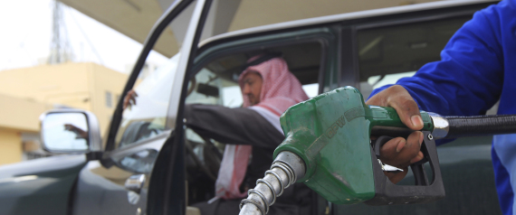 على خطى الإمارات.. السعودية تتجه لرفع أسعار البنزين 30% في يوليو المقبل