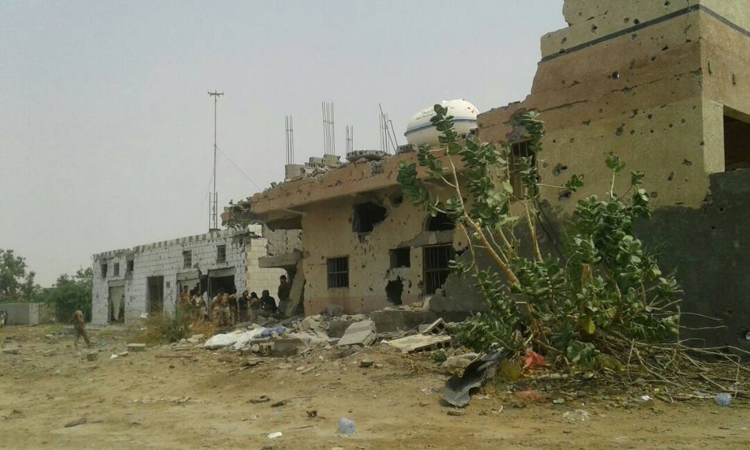 قوات الجيش بمساندة التحالف العربي تعلن تحرير الأحياء الشرقية بمدينة ميدي الساحلية