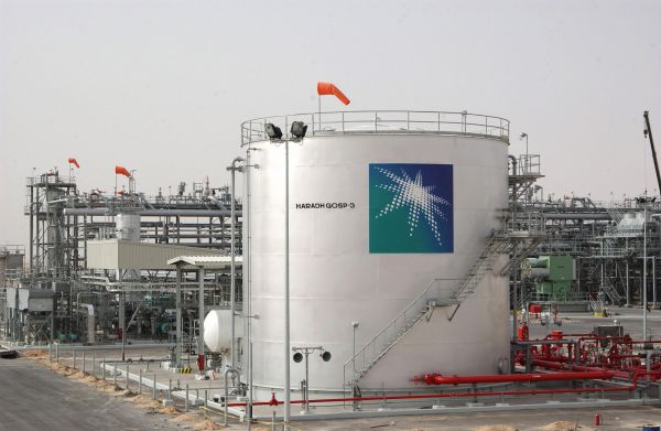 شركة نفطية عملاقة.. كم تبلغ القيمة الحقيقية لأرامكو السعودية؟