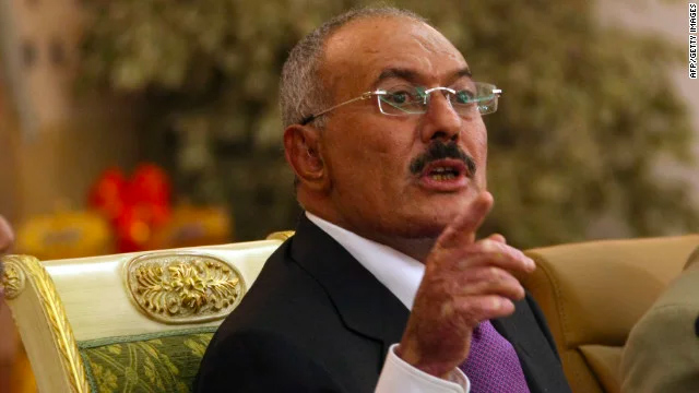 جماعة الحوثي تطلب من المخلوع صالح مغادرة اليمن