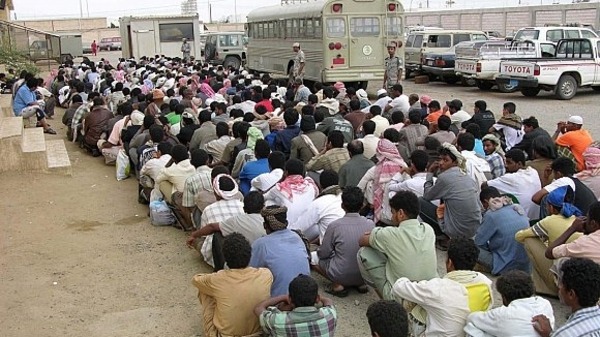 القبض على 35 ألف يمني حاولوا التسلل عبر الحدود إلى السعودية