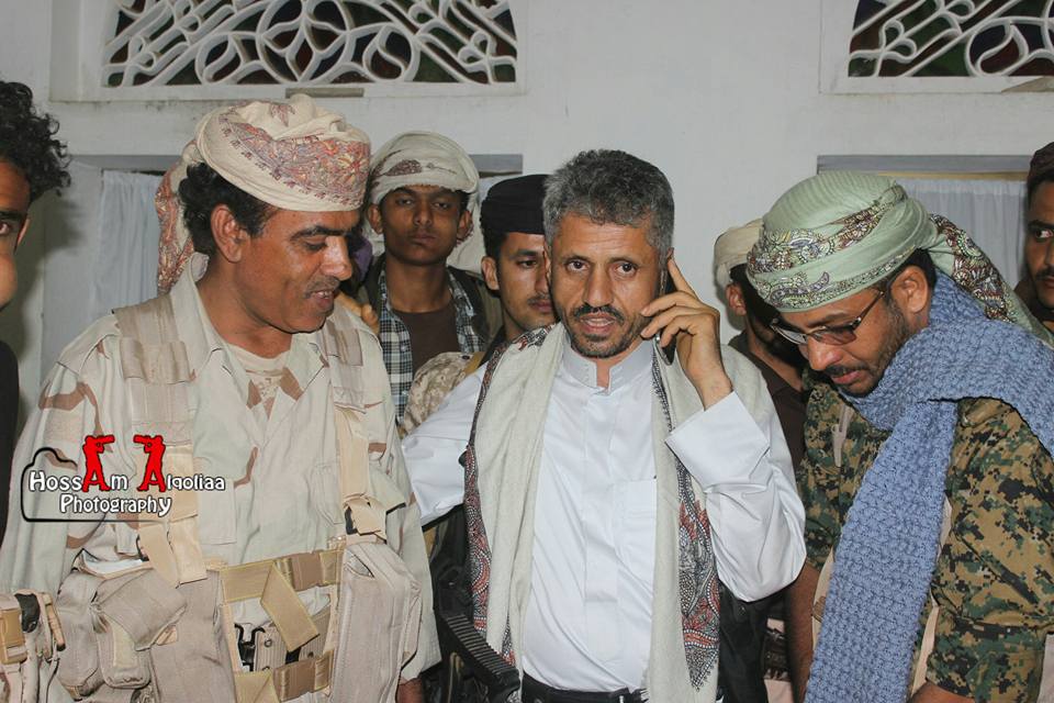 الشيخ حمود المخلافي يؤكد سيطرة المقاومة الشعبية على مواقع استراتيجية في مدينة تعز