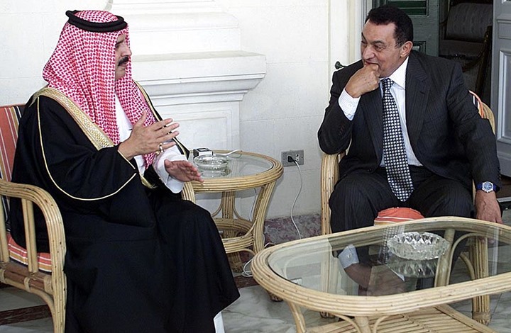 لهذا السبب استبق ملك البحرين قمة عمّان بزيارة مبارك بمنزله