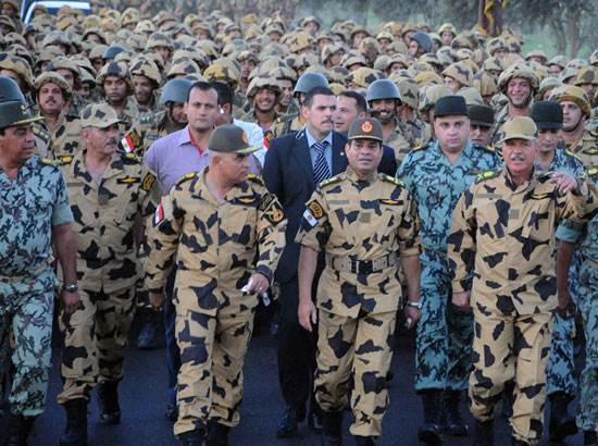 دستور مصر الجديد جعل العسكر فوق الدستور وألغى المادة المجرمة لسب وإهانة الأنبياء