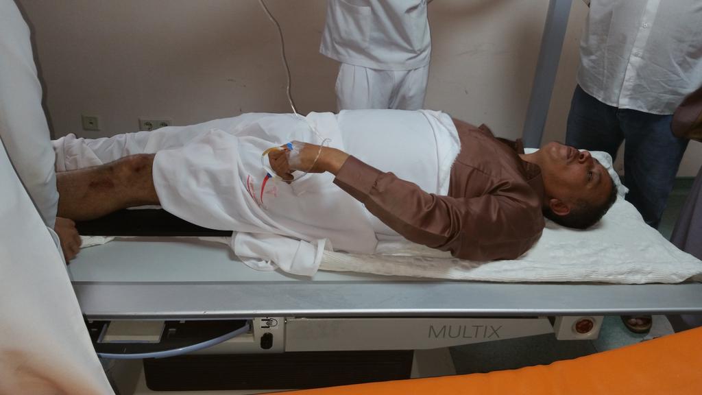 الحوثيون يعتدون على محامي «صالح» في صنعاء ويصيبونه بكسور في يده وساقه