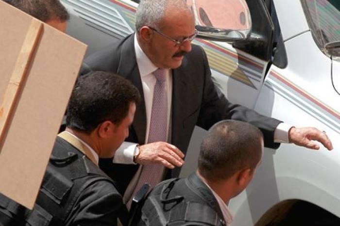 مصادر مؤتمرية تكشف عن فرار المخلوع صالح إلى سنحان