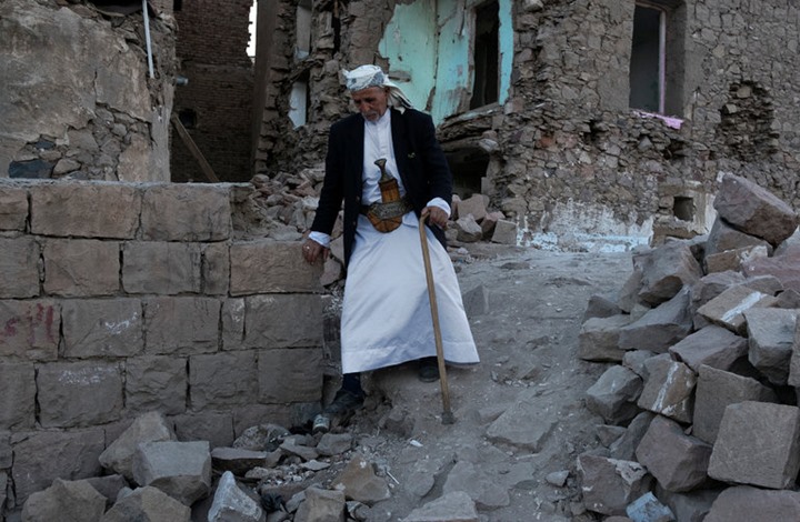مراسل «نيويورك تايمز» يرصد من صنعاء معالم فشل الحوثيين