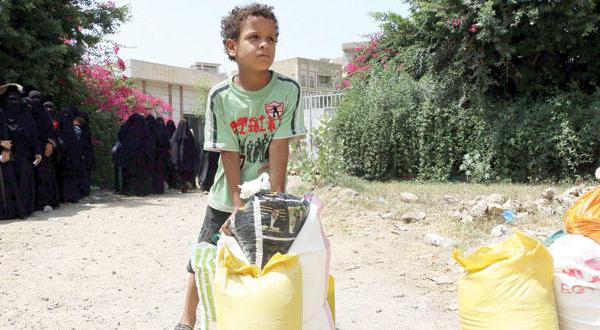 رفع الدعم عن أسعار النفط.. وجه آخر لانقلاب الحوثيين في اليمن