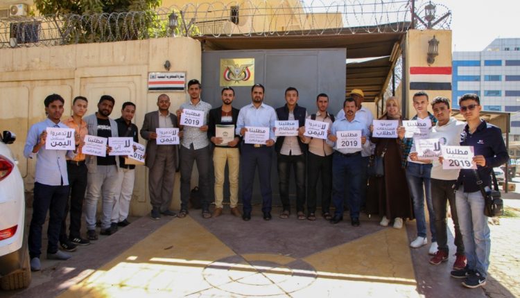 طلاب اليمن في السودان يطالبون بصرف مستحقاتهم المتأخرة